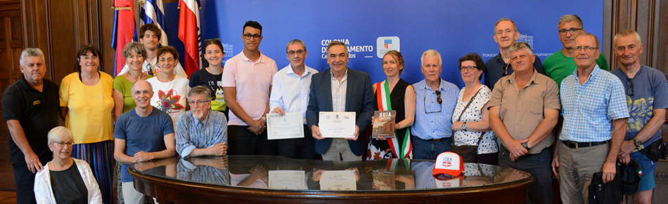 Visita a la Intendencia de Colonia - Delegación con el intendente Guillermo Rodríguez